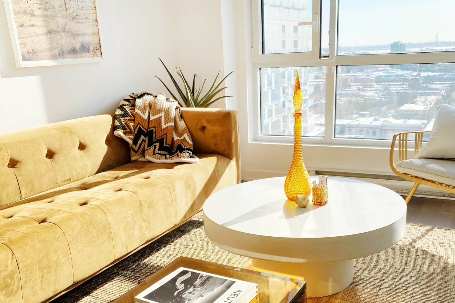 560SquareFoot MCM Montreal Condo Apartment Therapy